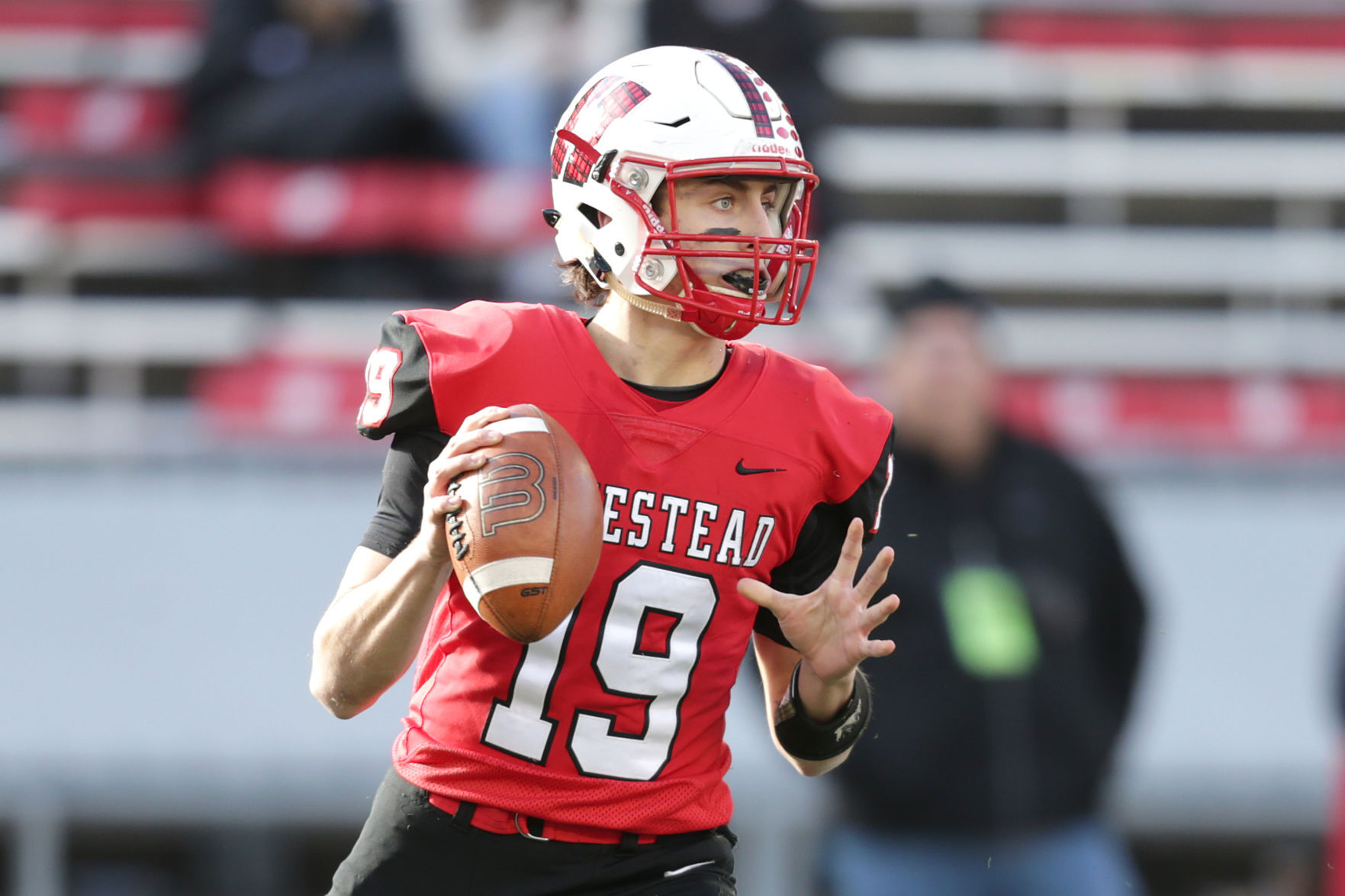 111921_Waunakeefootball_13-11192021175215